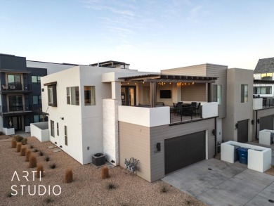 This SPECTACULAR home is nestled in the desirable Desert Color on Sunriver Golf Club in Utah - for sale on GolfHomes.com, golf home, golf lot