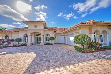 one of the highly sought after estate homes (38) withing gated on Hobe Sound Golf Club in Florida - for sale on GolfHomes.com, golf home, golf lot