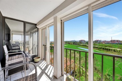 This 6th floor corner condo boasts a spacious open floor plan on Isla Del Sol Yacht and Country Club in Florida - for sale on GolfHomes.com, golf home, golf lot