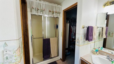 Beautiful 3-bedroom home in Hinton, IA located right on the golf on Deer Run Golf Course in Iowa - for sale on GolfHomes.com, golf home, golf lot