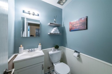 Welcome to this beautifully maintained 3-bedroom, 1.5-bath on Scarsdale Golf Club in New York - for sale on GolfHomes.com, golf home, golf lot