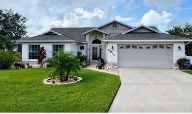 Welcome home to this move-in ready 3-bedroom, 2-bathroom home on Sandpiper Golf Club in Florida - for sale on GolfHomes.com, golf home, golf lot