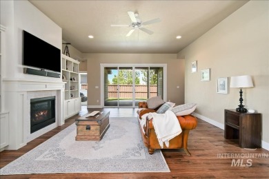 This immaculate single level home is located in a quiet on SpurWing Country Club in Idaho - for sale on GolfHomes.com, golf home, golf lot