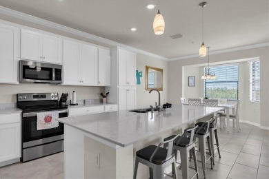 Stunning Top-Floor 2 Bed, 2 Bath Condo in Highly Desirable Gated on Lakewood National Golf Club in Florida - for sale on GolfHomes.com, golf home, golf lot