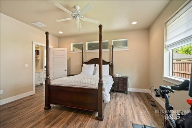 This immaculate single level home is located in a quiet on SpurWing Country Club in Idaho - for sale on GolfHomes.com, golf home, golf lot