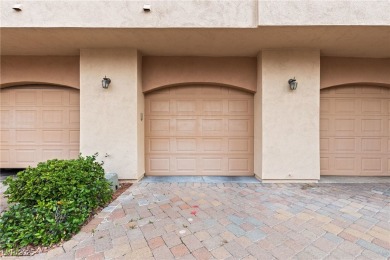 Discover resort-style living in this highly sought-after on WildHorse Golf Club in Nevada - for sale on GolfHomes.com, golf home, golf lot