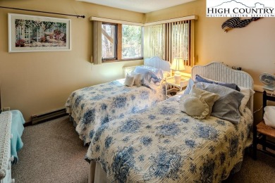 Exceptional Mountain Retreat!
This property truly has it all--an on Beech Mountain Club in North Carolina - for sale on GolfHomes.com, golf home, golf lot