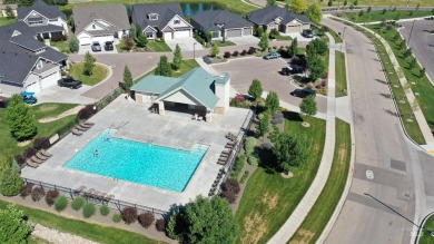 This immaculate single level home is located in a quiet on SpurWing Country Club in Idaho - for sale on GolfHomes.com, golf home, golf lot