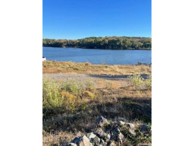 Owner financing available at 4.5% interest for 10 years, 25k on Diamondhead Golf and Country Club in Arkansas - for sale on GolfHomes.com, golf home, golf lot
