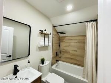 **2 LOTS IN 1! ** 0.5 acre! 
FURNISHED!!
SHORT-TERM-RENTALS on Pocono Farms Country Club in Pennsylvania - for sale on GolfHomes.com, golf home, golf lot