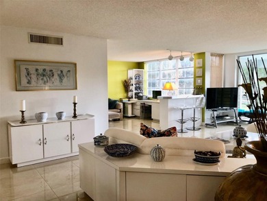 Beautiful fully remodeled pet friendly Cypress Grove Country on  in Florida - for sale on GolfHomes.com, golf home, golf lot