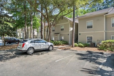 Cash alert 5000.00! FOR GRANITE ALLOWANCE! Near the public golf on Port Royal Golf and Racquet Club in South Carolina - for sale on GolfHomes.com, golf home, golf lot