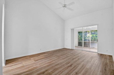 Excellent OPPORTUNITY at Aberdeen Country Club. This large villa on Aberdeen Golf and Country Club in Florida - for sale on GolfHomes.com, golf home, golf lot