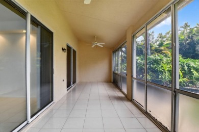 Excellent OPPORTUNITY at Aberdeen Country Club. This large villa on Aberdeen Golf and Country Club in Florida - for sale on GolfHomes.com, golf home, golf lot