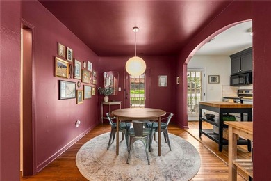 Welcome to the home where dreams come true. This updated 3 bed on Charlie Yates Golf Course in Georgia - for sale on GolfHomes.com, golf home, golf lot