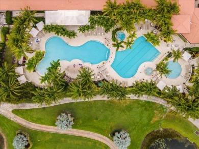 Excellent OPPORTUNITY at Aberdeen Country Club. This large villa on Aberdeen Golf and Country Club in Florida - for sale on GolfHomes.com, golf home, golf lot