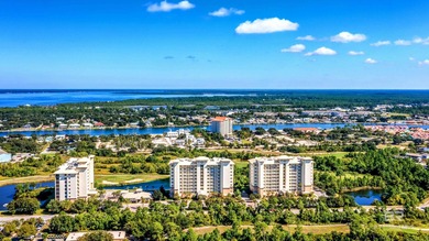 *Luxurious Top-Floor Grandeur: 3/2 Penthouse Suite in Beautiful on Lost Key Golf Club in Florida - for sale on GolfHomes.com, golf home, golf lot
