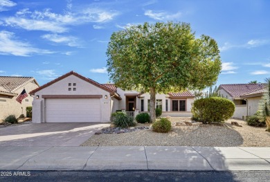 A favorite Del Webb home, the Palo Verde, located on a cul de on Desert Springs Golf Course in Arizona - for sale on GolfHomes.com, golf home, golf lot