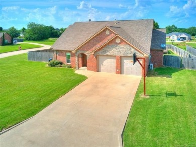 Welcome to this charming home that perfectly blends traditional on Cobblestone Golf Course in Oklahoma - for sale on GolfHomes.com, golf home, golf lot