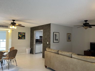 Custom kitchen with designer granite counters functional new on Kings Point Golf -Flanders Way in Florida - for sale on GolfHomes.com, golf home, golf lot