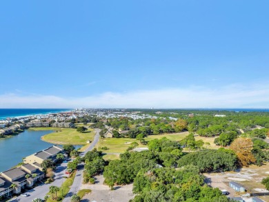 Gulf VEWS, Bay VIEWS, Lake VIEWS and Golf Course VIEWS.  This 3 on Seascape Golf Course in Florida - for sale on GolfHomes.com, golf home, golf lot