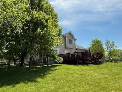A beautifully maintained property on a quiet circle in the on Catamount Club in Vermont - for sale on GolfHomes.com, golf home, golf lot