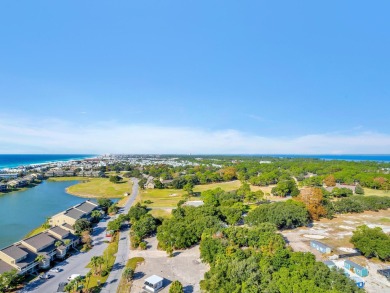 Gulf VEWS, Bay VIEWS, Lake VIEWS and Golf Course VIEWS.  This 3 on Seascape Golf Course in Florida - for sale on GolfHomes.com, golf home, golf lot