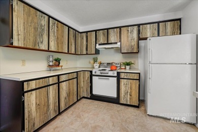 Don't miss your opportunity to own a stunning condo in a serene on Twin Falls Municipal Golf Course in Idaho - for sale on GolfHomes.com, golf home, golf lot