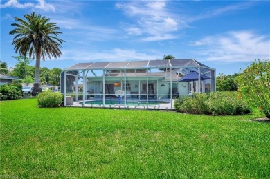 Come see this beautiful 2 Bed, 2 Bath, pool with solar heating on Lakewood Country Club in Florida - for sale on GolfHomes.com, golf home, golf lot