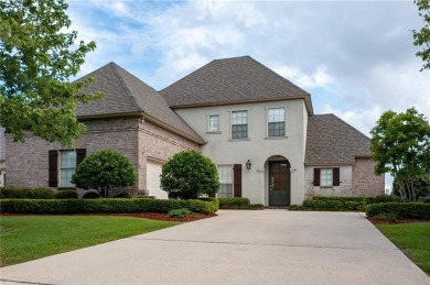 AMAZING CUSTOM BUILT PROPERTY IN THE GATED COMMUNITY OF CYPRESS on Oak Harbor Golf Club in Louisiana - for sale on GolfHomes.com, golf home, golf lot
