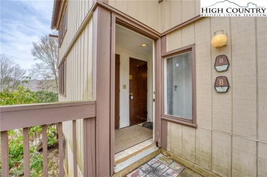 Want to be able to walk to Sugar Mountain ski resort slopes out on Sugar Mountain Golf Course in North Carolina - for sale on GolfHomes.com, golf home, golf lot
