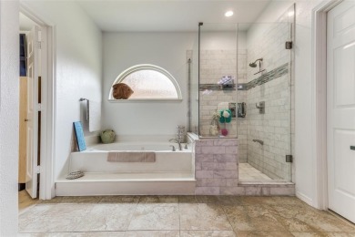 Beautifully remodeled 4-bed, 3-bath single-story home with on Firewheel Golf Park in Texas - for sale on GolfHomes.com, golf home, golf lot