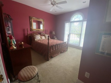 Four bedroom home, with master and 2nd bedroom on main level on CrossWinds Golf Course in Kentucky - for sale on GolfHomes.com, golf home, golf lot