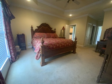 Four bedroom home, with master and 2nd bedroom on main level on CrossWinds Golf Course in Kentucky - for sale on GolfHomes.com, golf home, golf lot