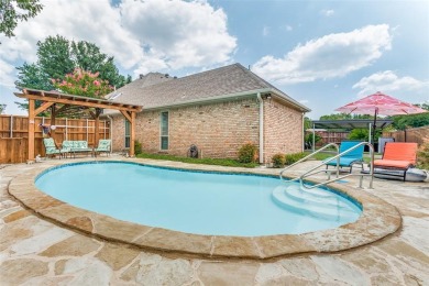 Beautifully remodeled 4-bed, 3-bath single-story home with on Firewheel Golf Park in Texas - for sale on GolfHomes.com, golf home, golf lot