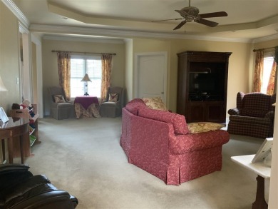Four bedroom home, with master and 2nd bedroom on main level on CrossWinds Golf Course in Kentucky - for sale on GolfHomes.com, golf home, golf lot