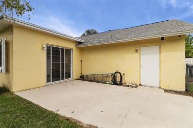 Welcome to your home!  This 2 Bedroom 2 Bath home backs up to a on Venice East Golf Club in Florida - for sale on GolfHomes.com, golf home, golf lot