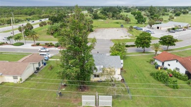 Welcome to your home!  This 2 Bedroom 2 Bath home backs up to a on Venice East Golf Club in Florida - for sale on GolfHomes.com, golf home, golf lot