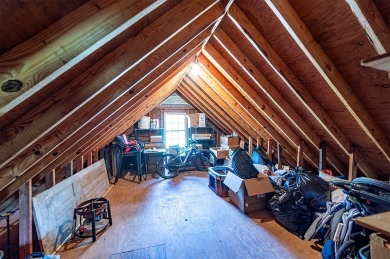 ~ DIVE IN TO THIS TERRELL COUNTY HOME ON 1.11 ACRES + IN-GROUND on Dawson Country Club in Georgia - for sale on GolfHomes.com, golf home, golf lot