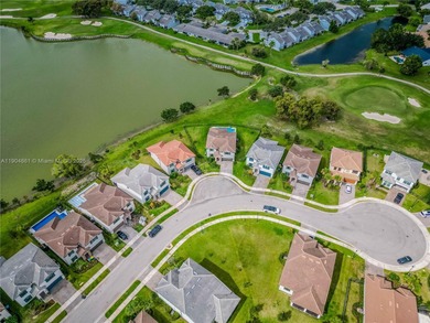 This nearly new home--just about two years old--defines luxury on Woodmont Country Club in Florida - for sale on GolfHomes.com, golf home, golf lot