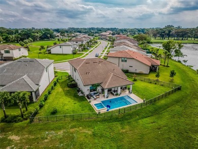 This nearly new home--just about two years old--defines luxury on Woodmont Country Club in Florida - for sale on GolfHomes.com, golf home, golf lot