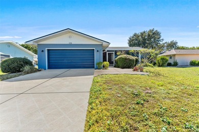Beautiful completely renovated 3 bedroom, 2 bath 1805 sq ft home on North Lakes Golf Course in Florida - for sale on GolfHomes.com, golf home, golf lot