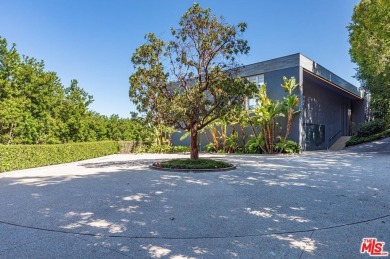 Newly Refurbished this Exceptional Contemporary Estate is on Bel-Air Country Club in California - for sale on GolfHomes.com, golf home, golf lot
