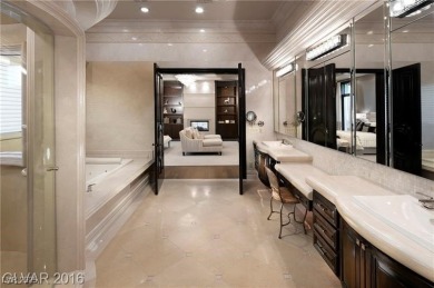 *Serenity on the Green* -- An exquisitely designed single-level on  in Nevada - for sale on GolfHomes.com, golf home, golf lot