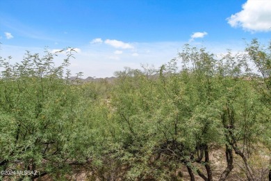 Don't miss this immaculate three bedroom end unit Golf Casita on The Golf Club at Vistoso in Arizona - for sale on GolfHomes.com, golf home, golf lot