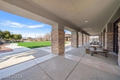 Single story home in the sought after guard gated golf course on Aliante Golf Club in Nevada - for sale on GolfHomes.com, golf home, golf lot