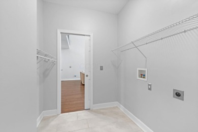Welcome to this exceptional and exquisitely updated kitchen to on Scioto Reserve Golf and Athletic Club in Ohio - for sale on GolfHomes.com, golf home, golf lot