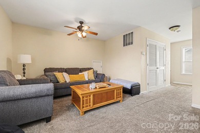 3.5% Assumable FHA! Beautifully situated in the highly on Edgewater Golf Club in South Carolina - for sale on GolfHomes.com, golf home, golf lot