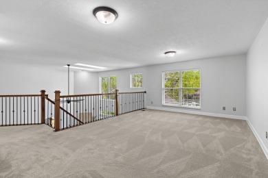Welcome to this exceptional and exquisitely updated kitchen to on Scioto Reserve Golf and Athletic Club in Ohio - for sale on GolfHomes.com, golf home, golf lot