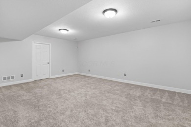 Welcome to this exceptional and exquisitely updated kitchen to on Scioto Reserve Golf and Athletic Club in Ohio - for sale on GolfHomes.com, golf home, golf lot